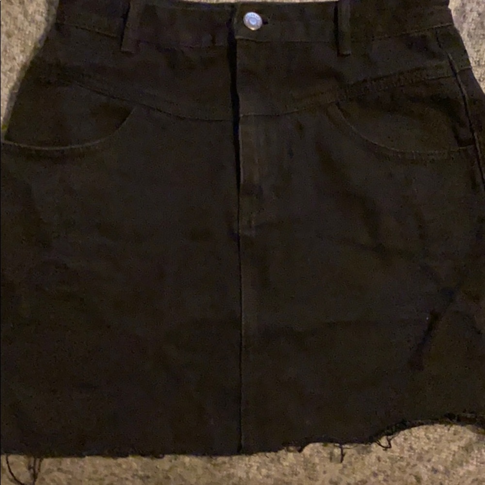 Pull and bear black distressed skirt